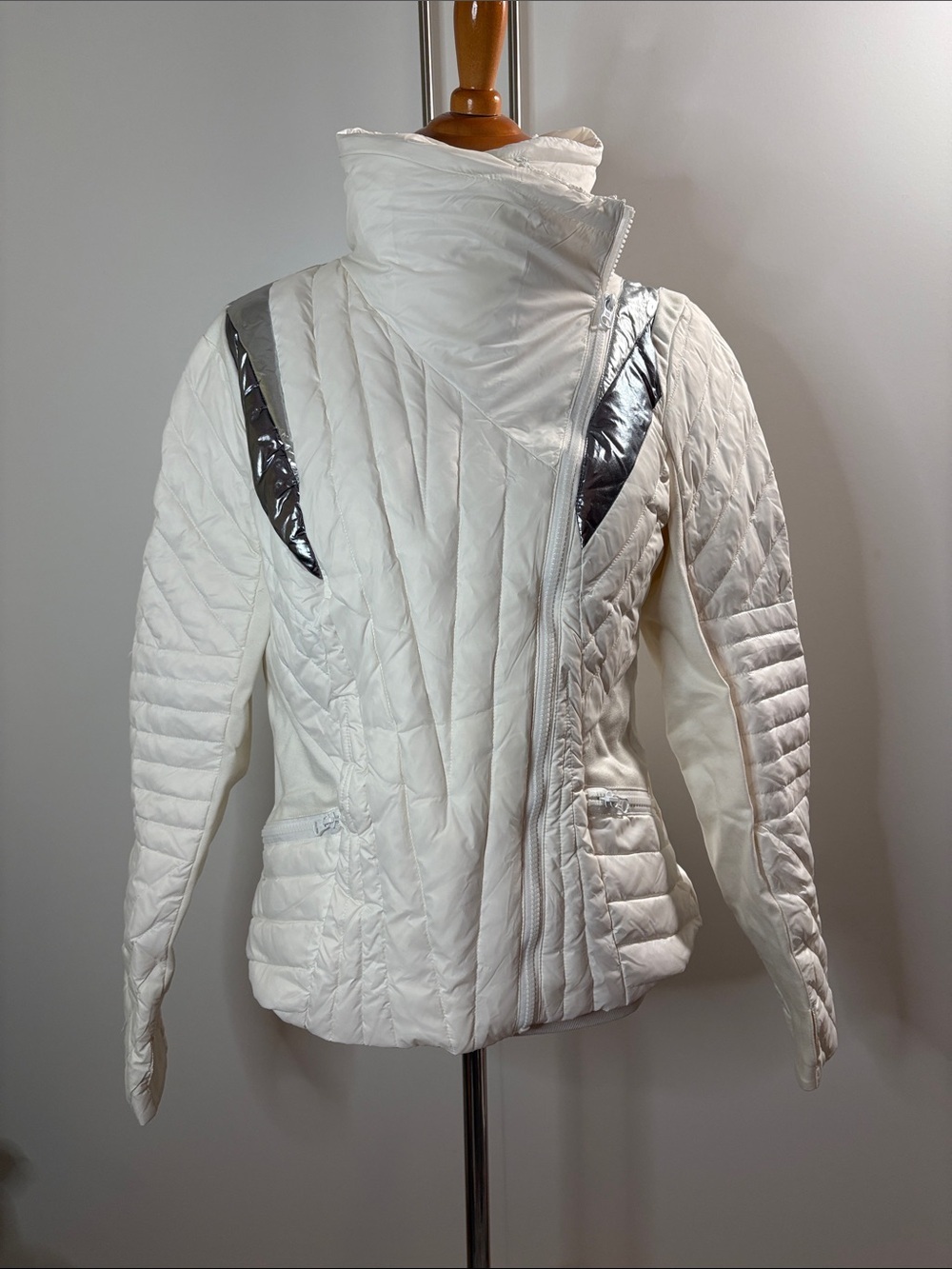 blanc noir White Quilted Asymmetric Puffer with Silver Accents